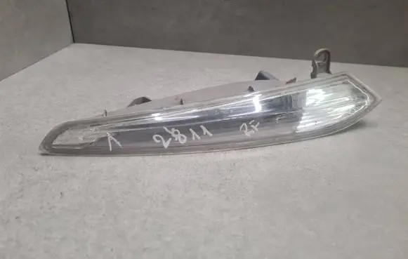Citroen DS5 Front indicator light 9687188680