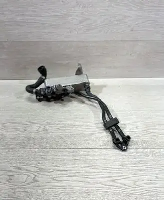 BMW 4 F32 F33 Transmission/gearbox oil cooler 8514515 517506 70579756