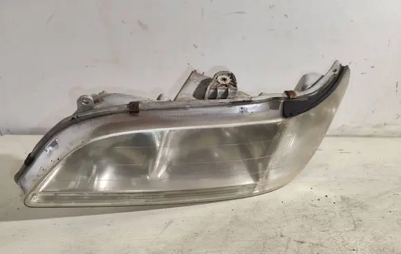 Honda Accord Headlight/headlamp 083171114l