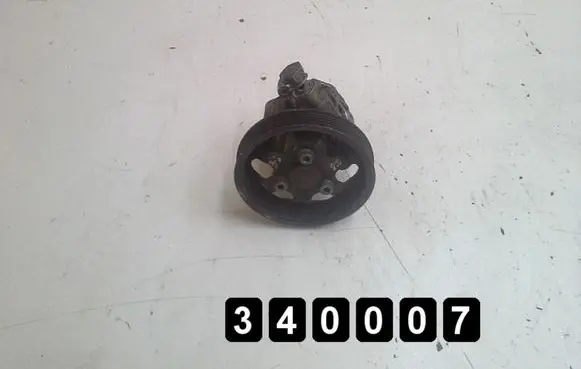 Volkswagen PASSAT B6 Power steering pump