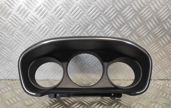 Dashboard trim