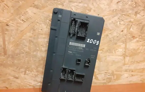 Mercedes-Benz Sprinter W906 Fuse module A9069006303