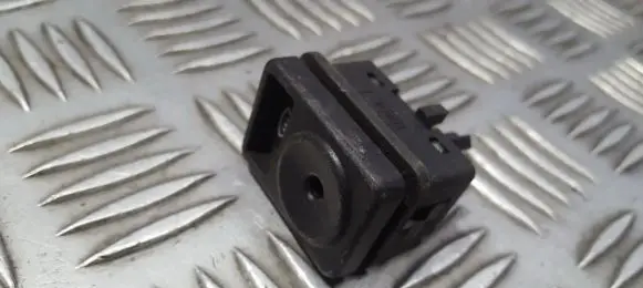 Ford Focus Windscreen/window heater switch D3L0A