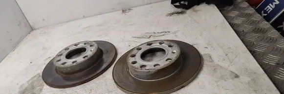Audi A4 S4 B7 8E 8H Rear brake disc