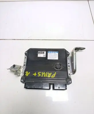 Toyota Prius+ (ZVW40) Engine control unit/module 8966147620 2756004112