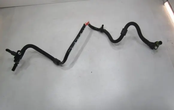 Volkswagen Tiguan Vacuum line/pipe/hose 04L129456E