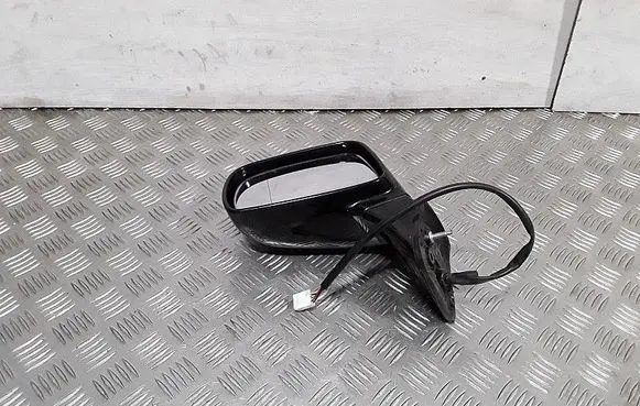 Toyota Corolla Verso E121 Front door electric wing mirror E11015857