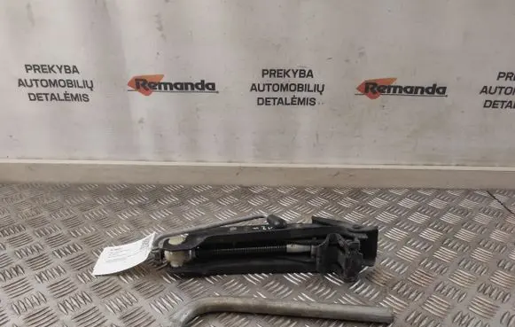Seat Ibiza IV (6J,6P) Lift Jack 1K00110310 1K0011031