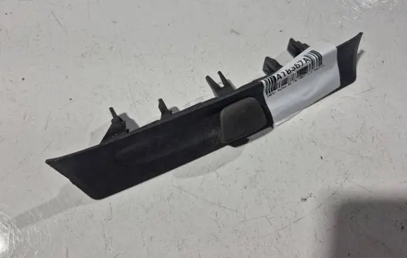Volvo XC70 Other interior part 50262160