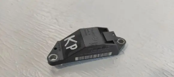 Mercedes-Benz E W211 Airbag deployment crash/impact sensor A0018209326 001829326500303403881