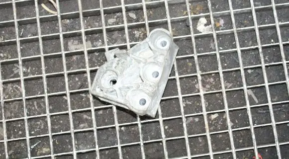 Mini Cooper Countryman R60 Engine mounting bracket 6788664