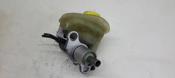 Audi A6 S6 C5 4B Master brake cylinder