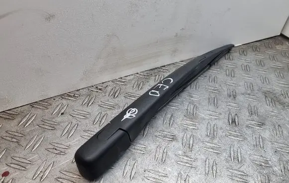 KIA Ceed Rear wiper blade arm 0623