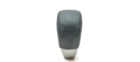 Mitsubishi Pajero Gear lever shifter trim leather/knob