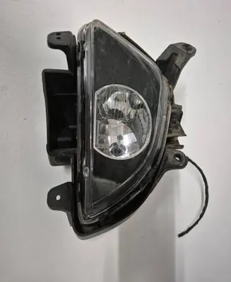 Hyundai i30 Front bumper turn signal 86561