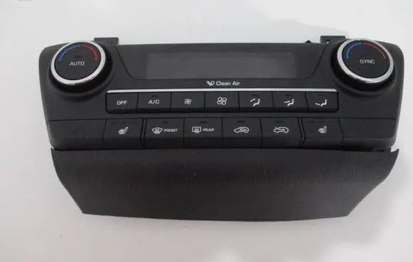 Hyundai Tucson TL Climate control unit 97250D7230TRY