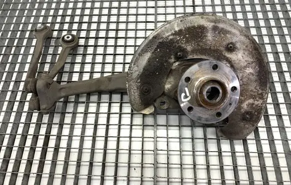 Audi A4 S4 B8 8K Front wheel hub spindle knuckle 
