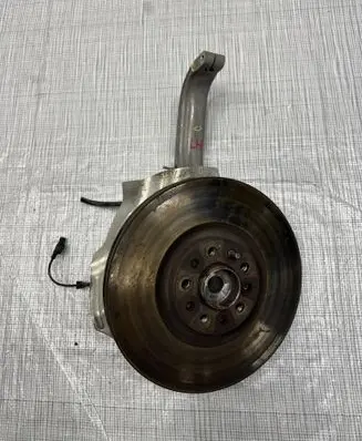 Maserati Grecale Front wheel hub spindle knuckle 6701782160