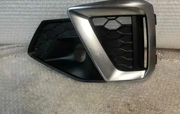 Audi A4 S4 B9 8W Front bumper lower grill 8W0807681AM