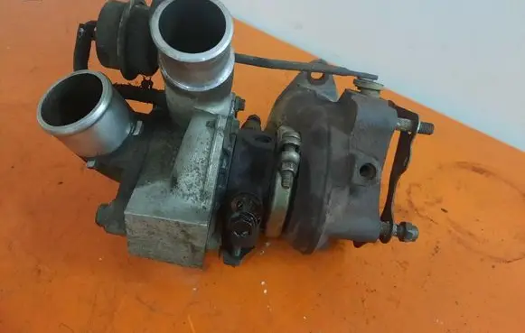 Toyota Corolla E110 Turbo system vacuum part 17201-27060