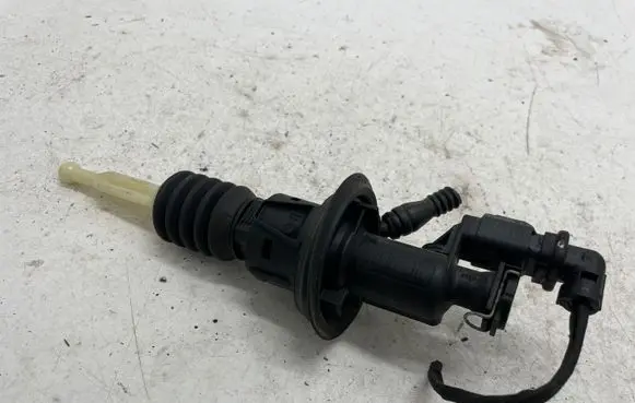 Opel Grandland X Clutch slave cylinder 9809426080