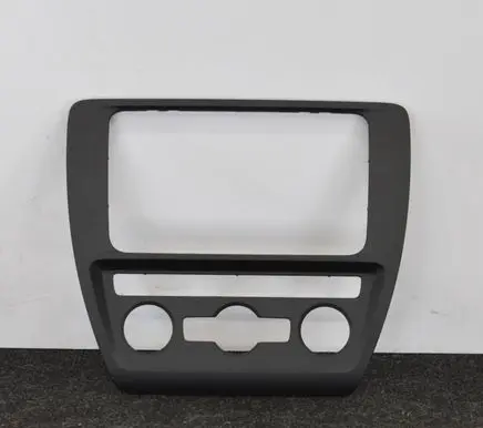 Volkswagen Jetta VI Other interior part 5C6858071E