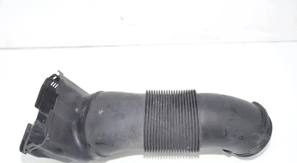 Volkswagen Crafter Air intake duct part 2N0129618
