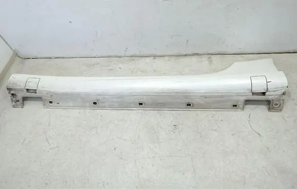 Mercedes-Benz SL R231 Sill 001231882