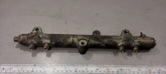 Chrysler Voyager Fuel main line pipe 0445214041 000290