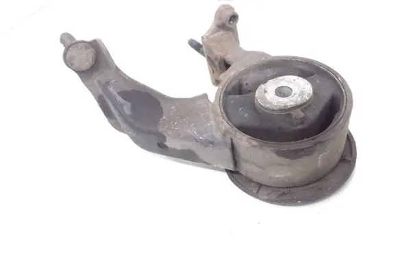 Toyota Avensis T250 Engine mount bracket 123710R040