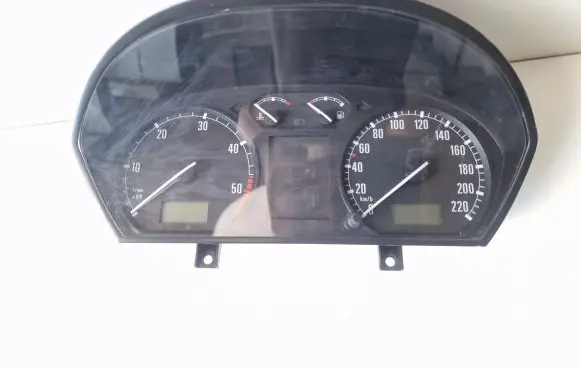 Skoda Fabia Mk1 (6Y) Speedometer (instrument cluster) 6Y0920880E