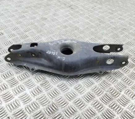 Mercedes-Benz E W212 Rear upper control arm/wishbone A2043520402
