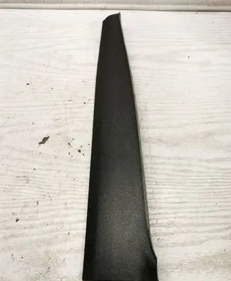 Volvo V40 (A) pillar trim 31102348