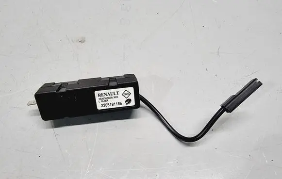 Renault Arkana Aerial antenna amplifier 283635565R