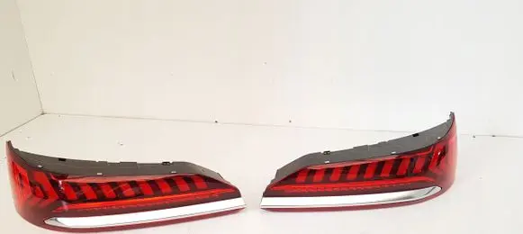 Audi Q7 4M Rear/tail lights
