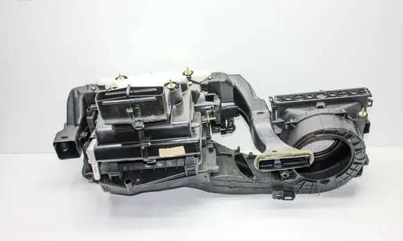 Dodge Durango III Interior heater climate box assembly 68245823AC 68245823