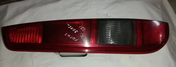 Ford Focus Rear/tail lights 10209L