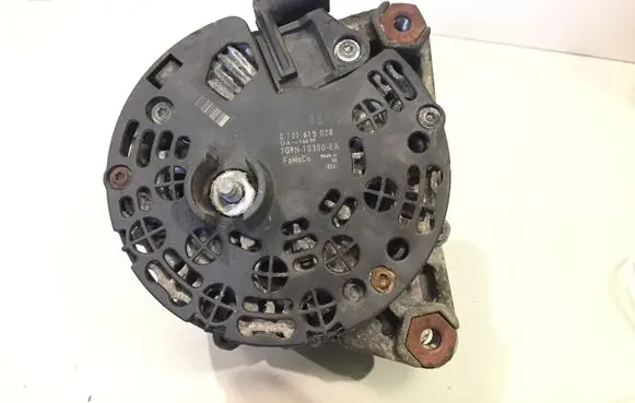 Ford Mondeo MK IV Generator/alternator 7G9N10300EA 0121615028