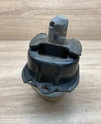 BMW X5 F15 Engine mount bracket P685310601 16004212 35465