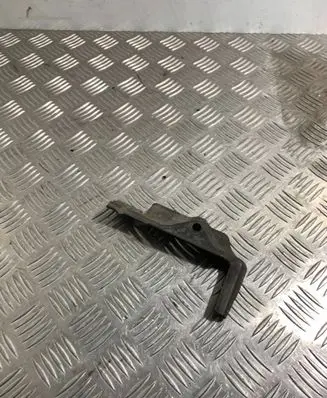 Volkswagen PASSAT B8 Battery bracket 5Q0803219C
