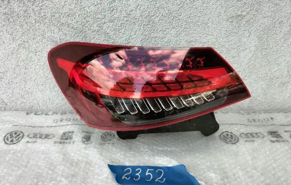 Mercedes-Benz E W213 Rear/tail lights