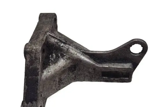Volkswagen PASSAT B3 Gearbox mounting bracket 357199353A