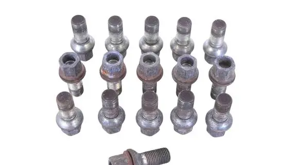 Audi A5 8T 8F Nuts/bolts 