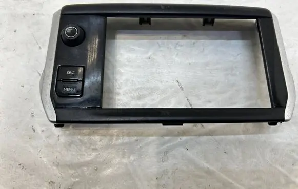 Peugeot 2008 I Radio/GPS head unit trim 98097243X00