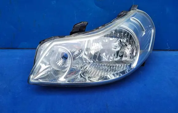 Suzuki SX4 Headlight/headlamp 10016684