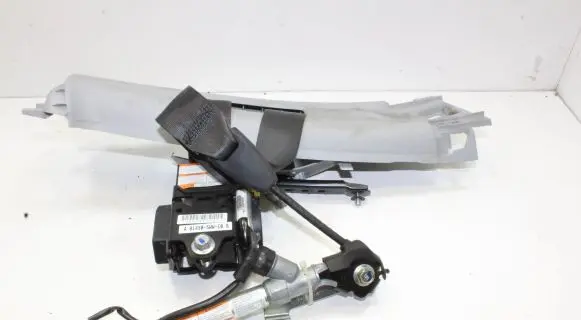 Honda CR-V Front seatbelt 81450SWWE0