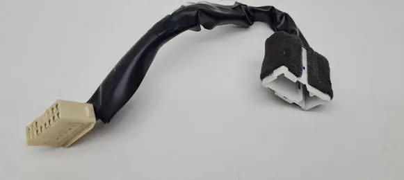 Mitsubishi Outlander Front door wiring loom MR952051 4832995