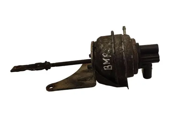 Volkswagen PASSAT B6 Turbo system vacuum part 75530329