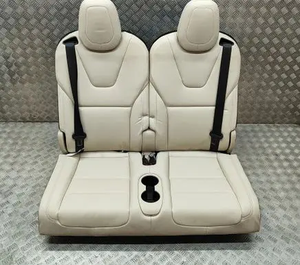 Tesla Model X Rear seat 106738100C