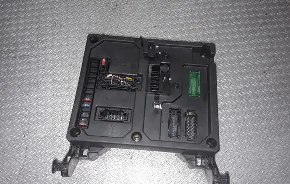 Ford Galaxy Comfort/convenience module S110730300